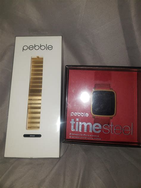 Question about Pebble Steel box contents : r/pebble 